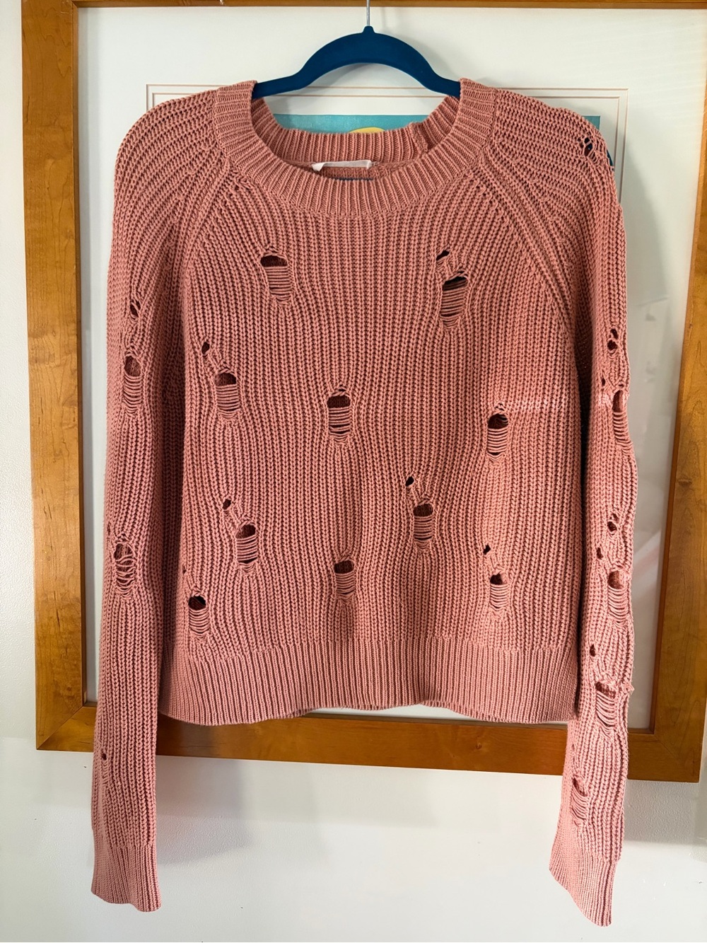 ILLA ILLA Distressed Crewneck Sweater - Dusty Pink